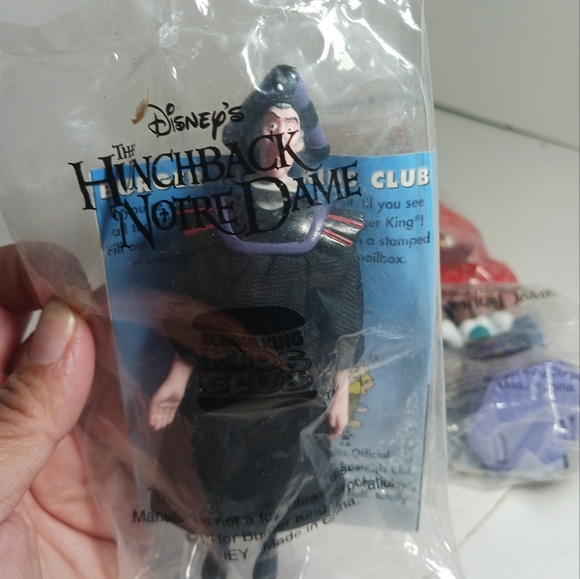The Hunchback of Notre Dame Burger King Toys Lot of 7 Vintage NOS - Picture 8 of 8